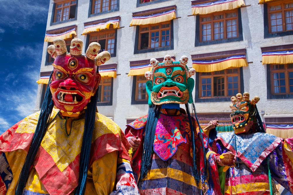 Chamanes tibétains au Népal. Le rituel et la danse de cham