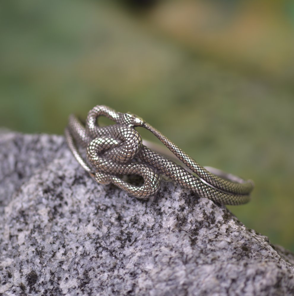 Amazing Vintage Indian Heavy Solid Silver Snake Bracelet  Woven Earth