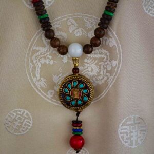 caiz1046 Collier ethnique tibétain kalachakra Tibet (Chine) (1)