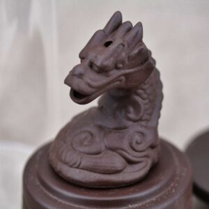 Encensoir dragon terre cuite. Artisanat de l'Himalaya Chine