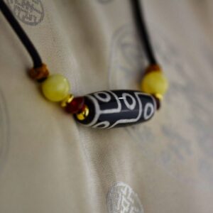 huam1041a Pendentif talisman amulette chung dzi artisanat ethnique tibétain Tibet Chine (3)