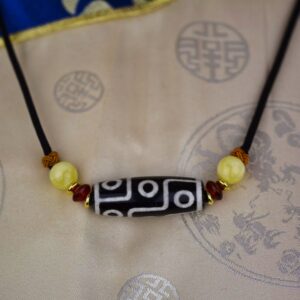 huam1041a Pendentif talisman amulette chung dzi artisanat ethnique tibétain Tibet Chine (4)