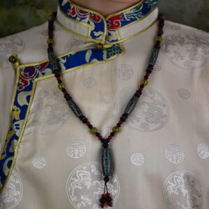 Collier ethnique chung dzi Tibet Chine Artisanat de l'Himalaya. collier tibétain pour homme et femme.