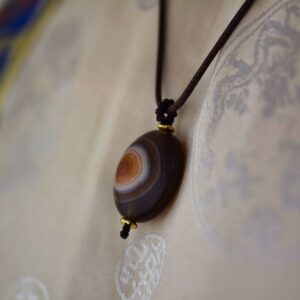 huam1048a Pendentif talisman amulette chung dzi artisanat ethnique tibétain Tibet Chine (2)