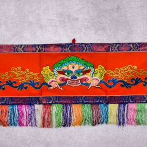 Bannière bouddhiste brocart, Chhepu Kirtimukha. Artisanat tibétain Népal. Décoration au style et ambiance de l'Himalaya