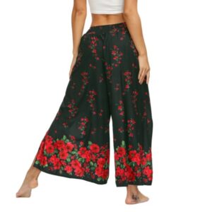 Pantalon ethnique asiatique. Mode hippie chic, boho et casual