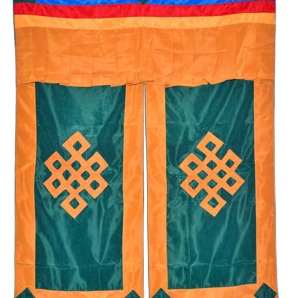 Tenture et rideau de porte tibétain, dhoka. Artisanat du Népal, Himalaya. Décoration d'interieur de maison