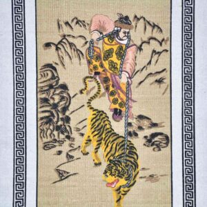 Tangka bouddhiste | Mongol conduisant un tigre | Peinture tibétaine sur toile. Tangka bouddhiste en toile de coton, imprimé d'un emblème que l'on retrouve souvent sur les murs des monastères Gelugpa.