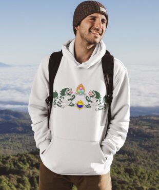 Découvrez le sweat à capuche hoodie de la Boutique Zen Himalayan-eshop, en coton bio GOTS au design bouddhiste. Un vêtement éco-responsable et éthique, disponible en 4 coloris et toutes tailles. Achetez dès maintenant pour un style confortable et durable.