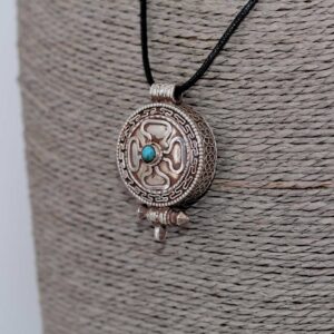 Pendentif Dorje Newar Filigrane Reliquaire Ghau Gao Argent 925 Artisanat Newar du Népal Boutique Zen Himalayan-eshop