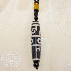 Talisman Dzi Lianshifaqi - Chung Dzi - Agate Sculptée du Bodhisatva Guanyin - Boutique Zen Himalayan-eshop - Tibet Artisanat