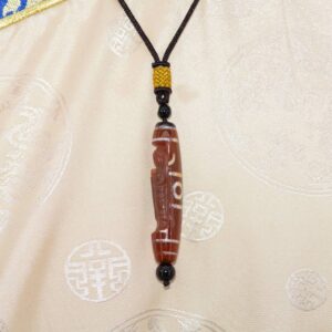 Talisman Dzi Lianshifaqi Chung Dzi Agate Sculptée du Bouddha - Art Sacré du Tibet - Boutique Zen Himalayan-eshop