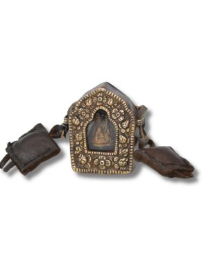 boîte à reliques tibétaine de pèlerinage bouddhiste