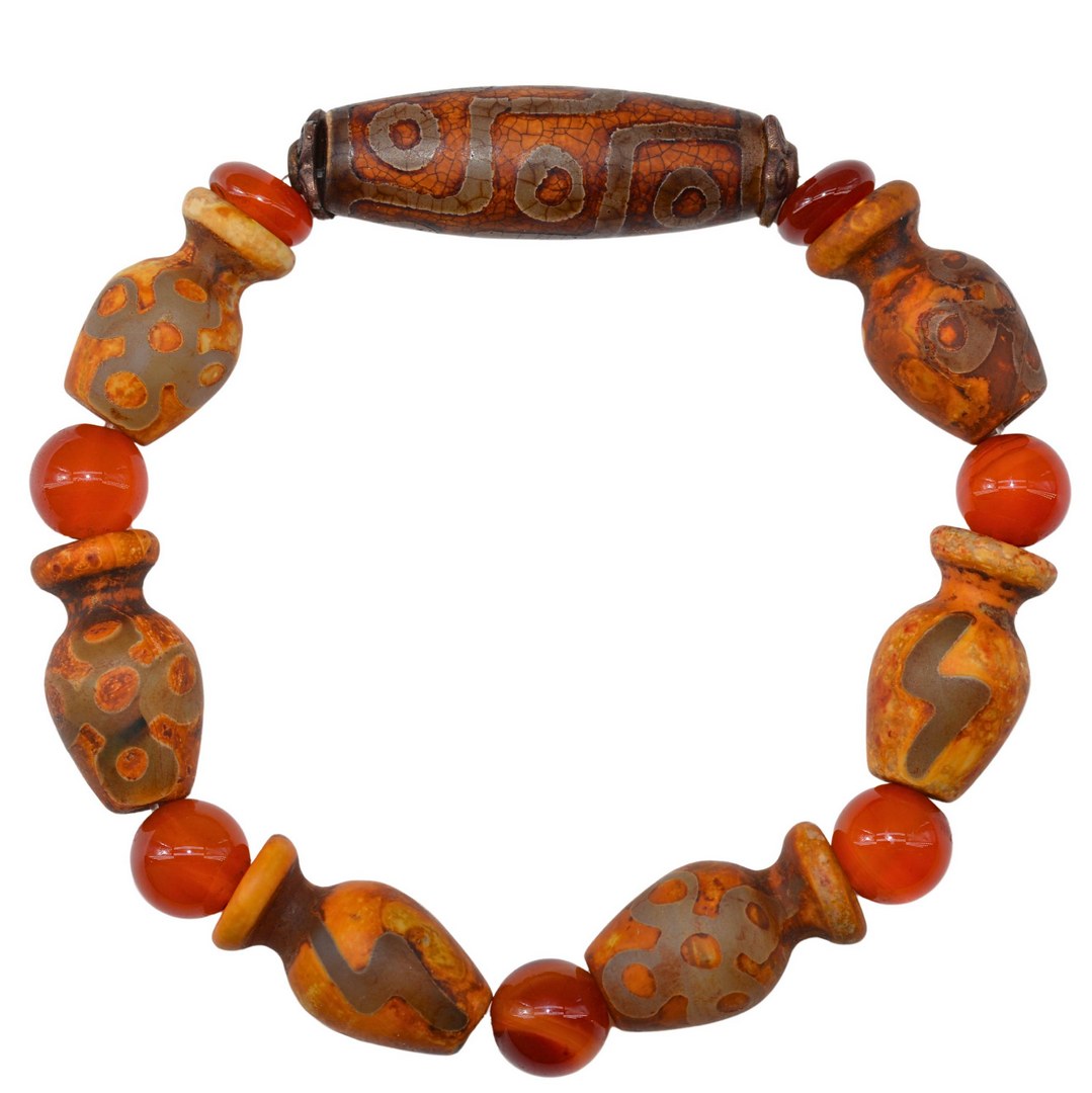 Bracelet Dzi 9 Yeux & Dzi “Amphore” Motifs Fleur / Éclair | Agate Orange | Patine Ancienne – Artisanat du Tibet