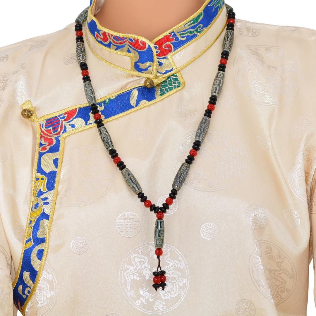 Collier Ethnique Tibétain Dzi en Agate – Modèle 9 Yeux Bijou Sacré du Tibet