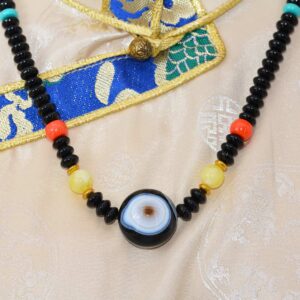 Collier Tibétain Dzi Œil de Shiva Agate Noire & Œil Concentrique Blanc – Bijou Spirituel de l’Himalaya