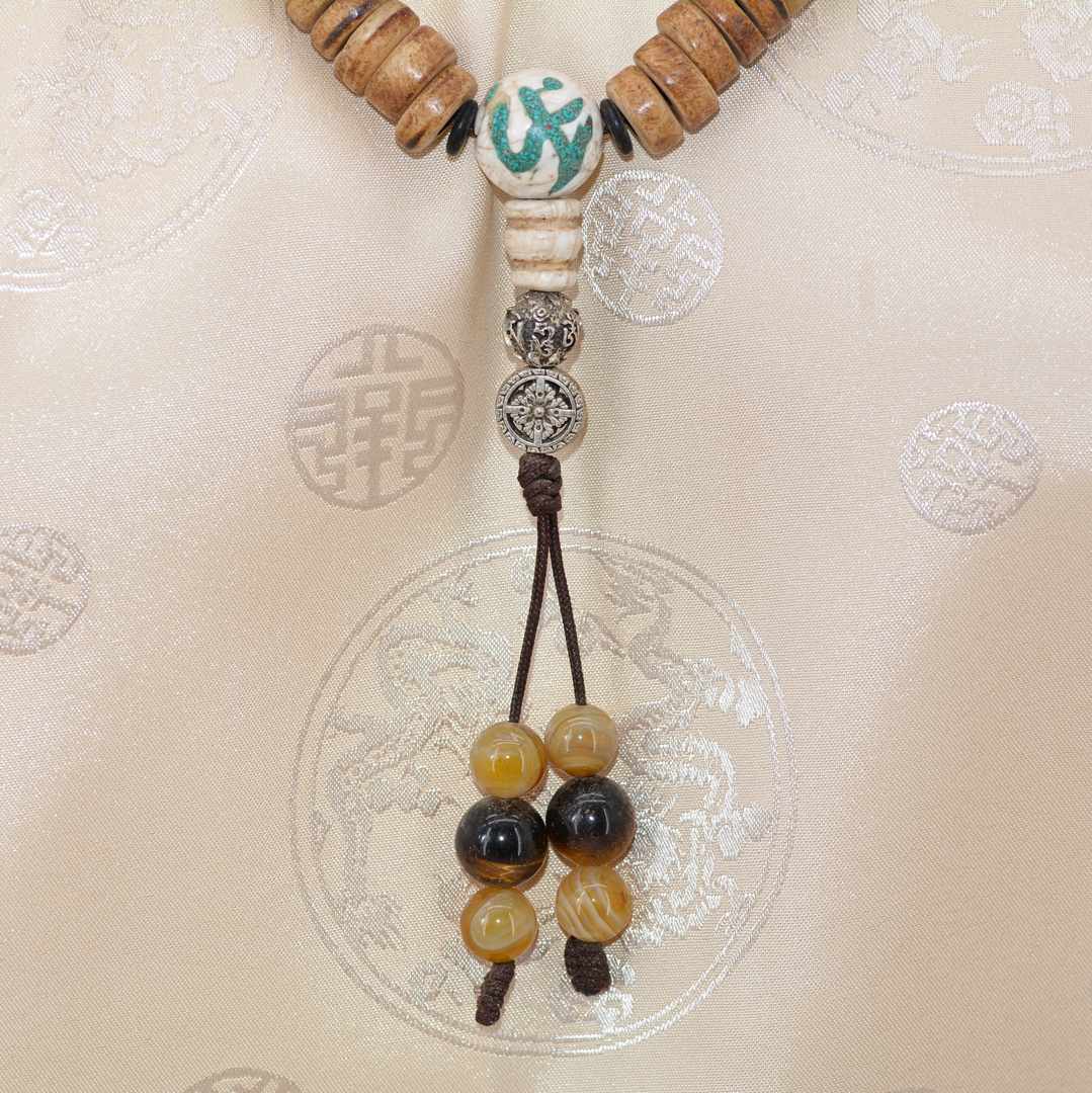 Authentique Mala en Os de Yak – 108 Perles Tibétaines Artisanales Tradition Bouddhiste du Népal